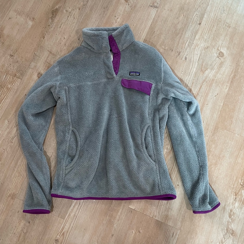 Patagonia Gray Fleece with Purple Trim